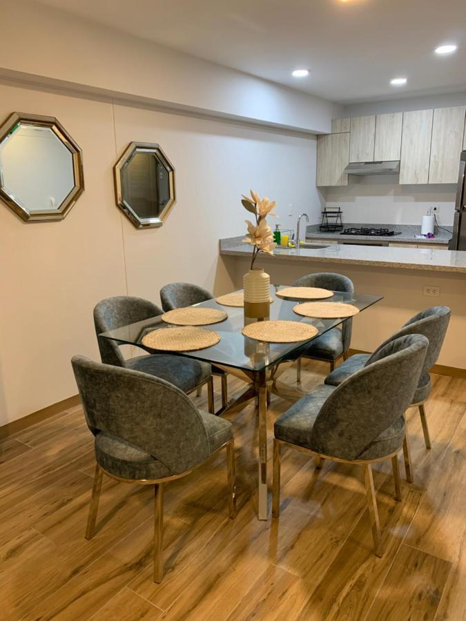 Apartment En Miraflores Con Ac Lima